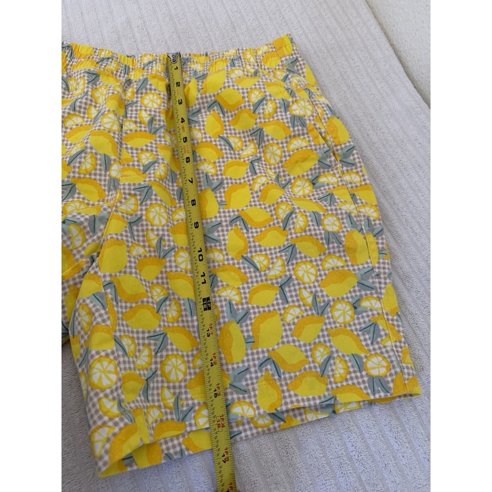 Lands End Womens Shorts Size 8 Yellow Lemon Print Mid Rise Cotton Chino - Picture 8 of 15